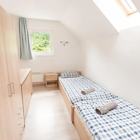 Apartma Jernej شقة بوويتش