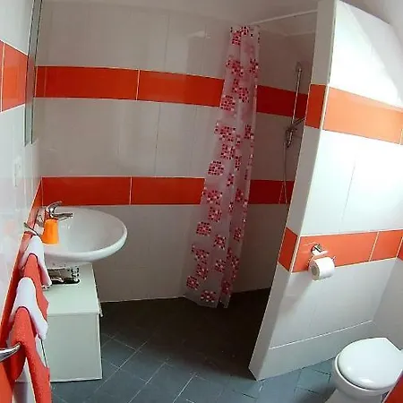 Apartma Jernej 아파트 *
