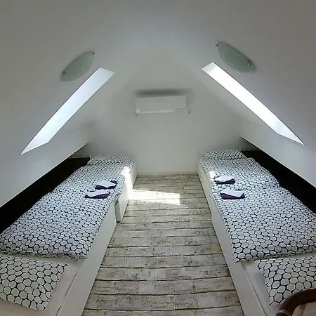 Apartma Jernej * 보베츠