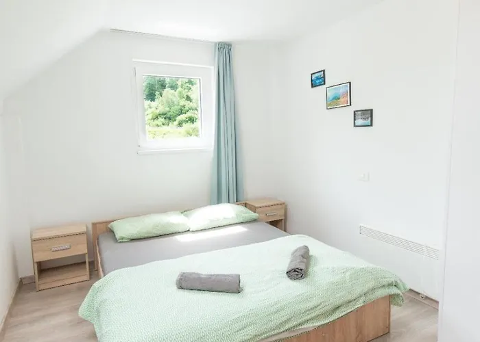 Apartma Jernej בובק