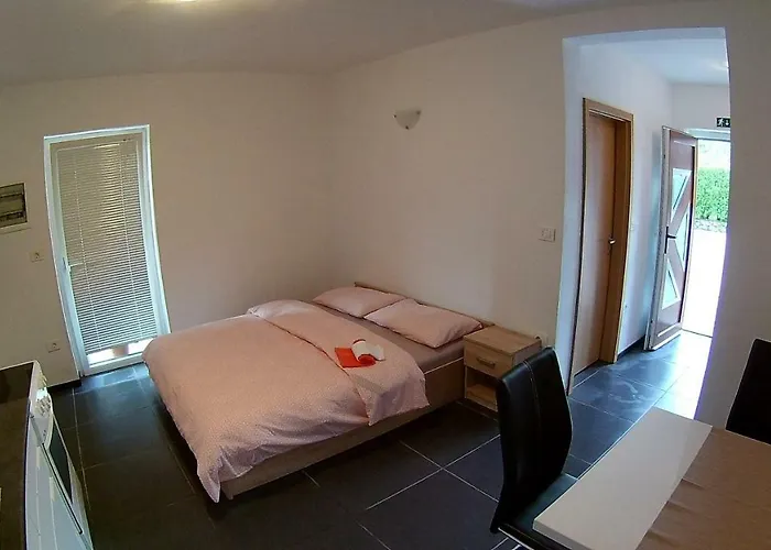 Apartma Jernej דירה